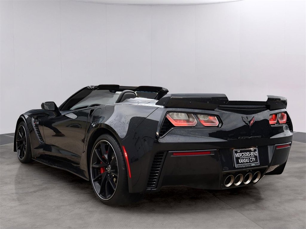 Used 2016 Chevrolet Corvette Z06 w/ 3LZ Preferred Equipment Group image 5