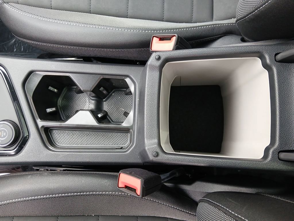 New 2026 Volkswagen Taos SE image 25