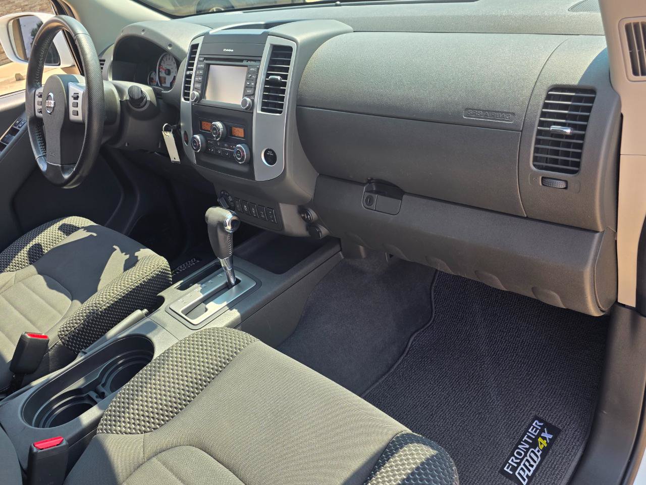 Used 2019 Nissan Frontier PRO-4X AWD/4WD image 23