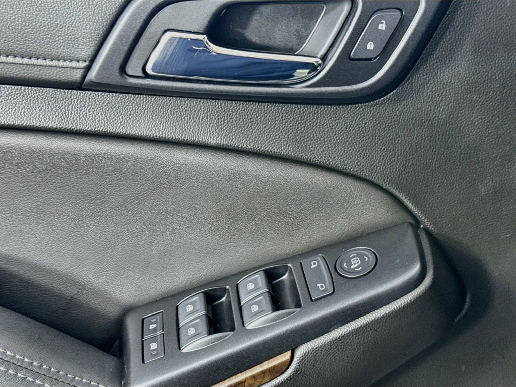 Used 2019 Chevrolet Tahoe LS w/ All-Season Package RWD image 21