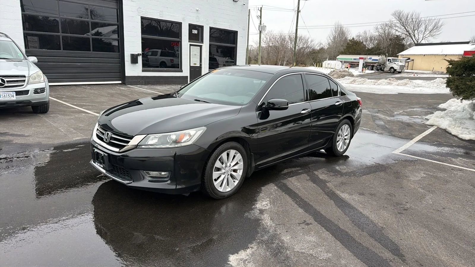 Used 2013 Honda Accord EX-L image 3