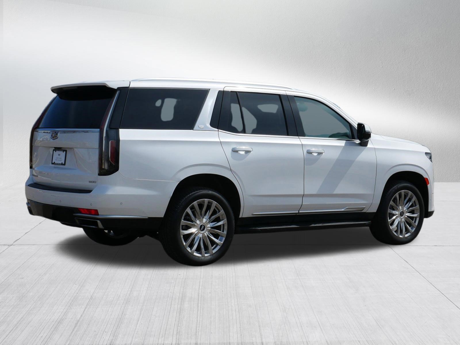 Certified 2024 Cadillac Escalade Premium Luxury image 5