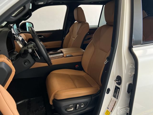 Used 2023 Lexus LX 600 4WD w/ Appearance Package image 35