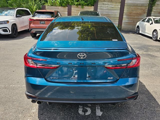 Used 2025 Toyota Camry SE FWD image 4