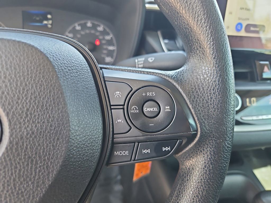 Used 2023 Toyota Corolla LE FWD image 21