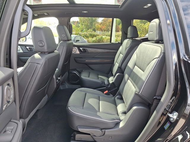 New 2026 Buick Enclave Avenir w/ Super Cruise Package image 7