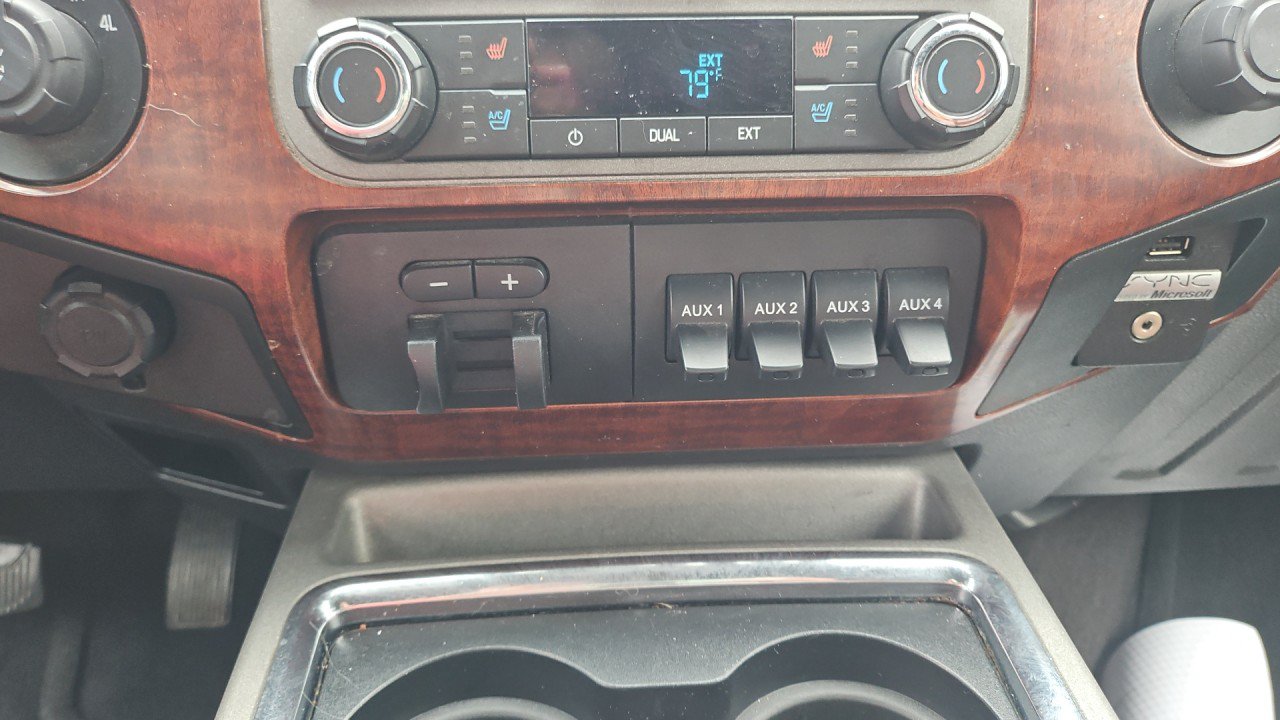 Used 2011 Ford F250 King Ranch w/ FX4 Off Road Pkg AWD/4WD image 21