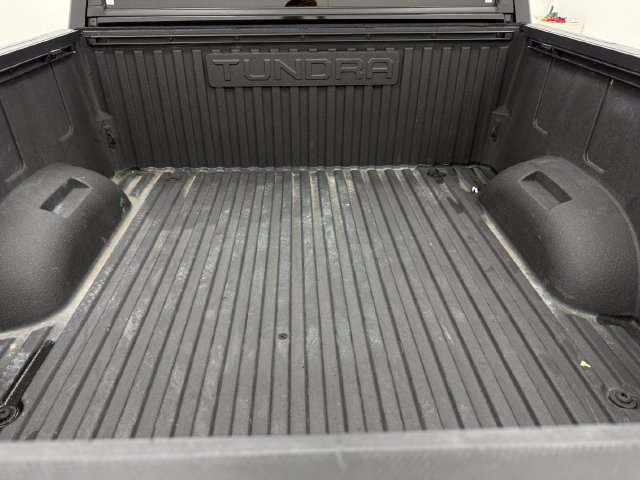 Used 2023 Toyota Tundra Limited AWD/4WD image 34