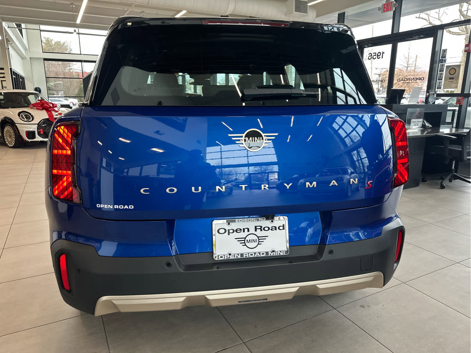 Certified 2025 MINI Cooper Countryman S image 6