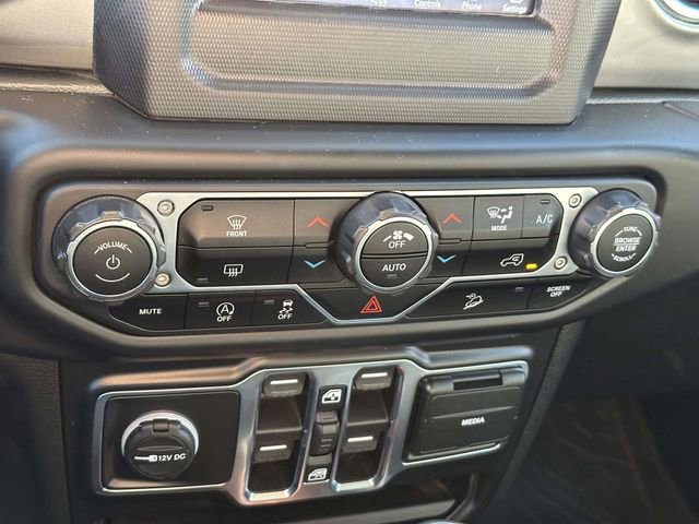 Certified 2021 Jeep Wrangler Unlimited Sahara w/ LED Lighting Group image 33