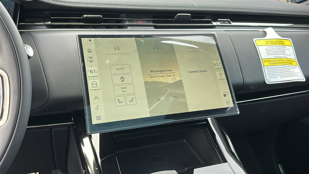 New 2025 Land Rover Range Rover Sport Dynamic SE image 15