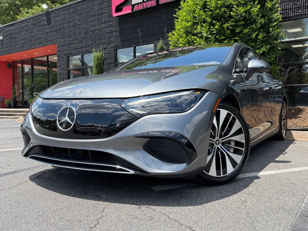 Used 2023 Mercedes-Benz EQE 500 4MATIC Sedan image 2