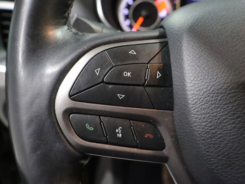 Used 2021 Jeep Cherokee Latitude Lux w/ Trailer Tow Group image 38