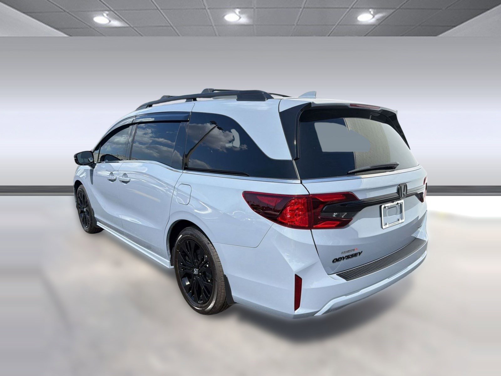 Used 2026 Honda Odyssey Sport-L image 3