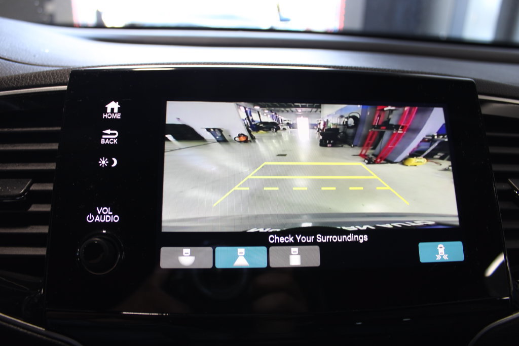 Used 2022 Honda Pilot TrailSport image 17