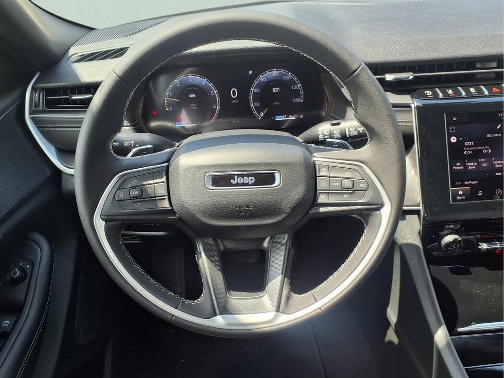 New 2026 Jeep Grand Cherokee L Laredo AWD/4WD image 23