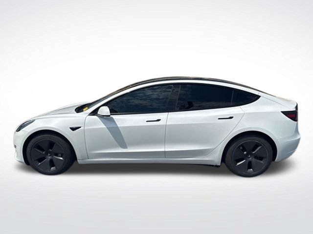Used 2023 Tesla Model 3 Standard Range RWD image 7