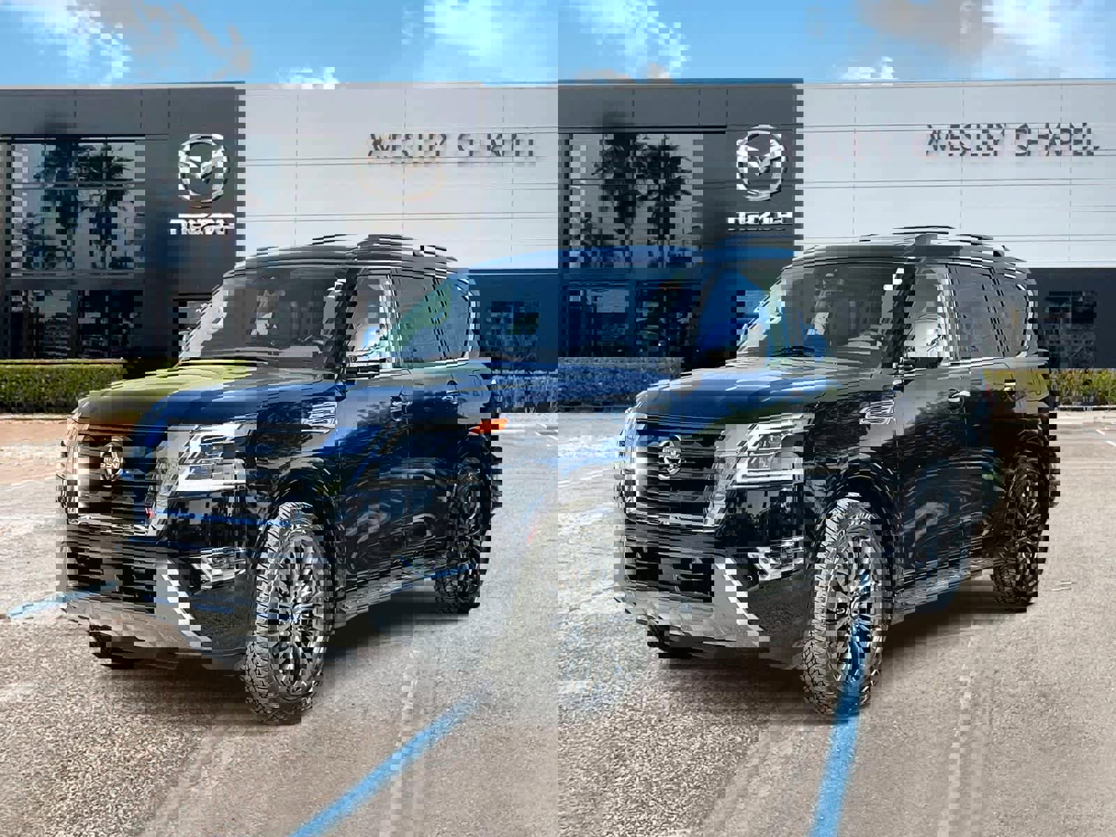 Used 2024 Nissan Armada Platinum w/ Cargo Package image 1