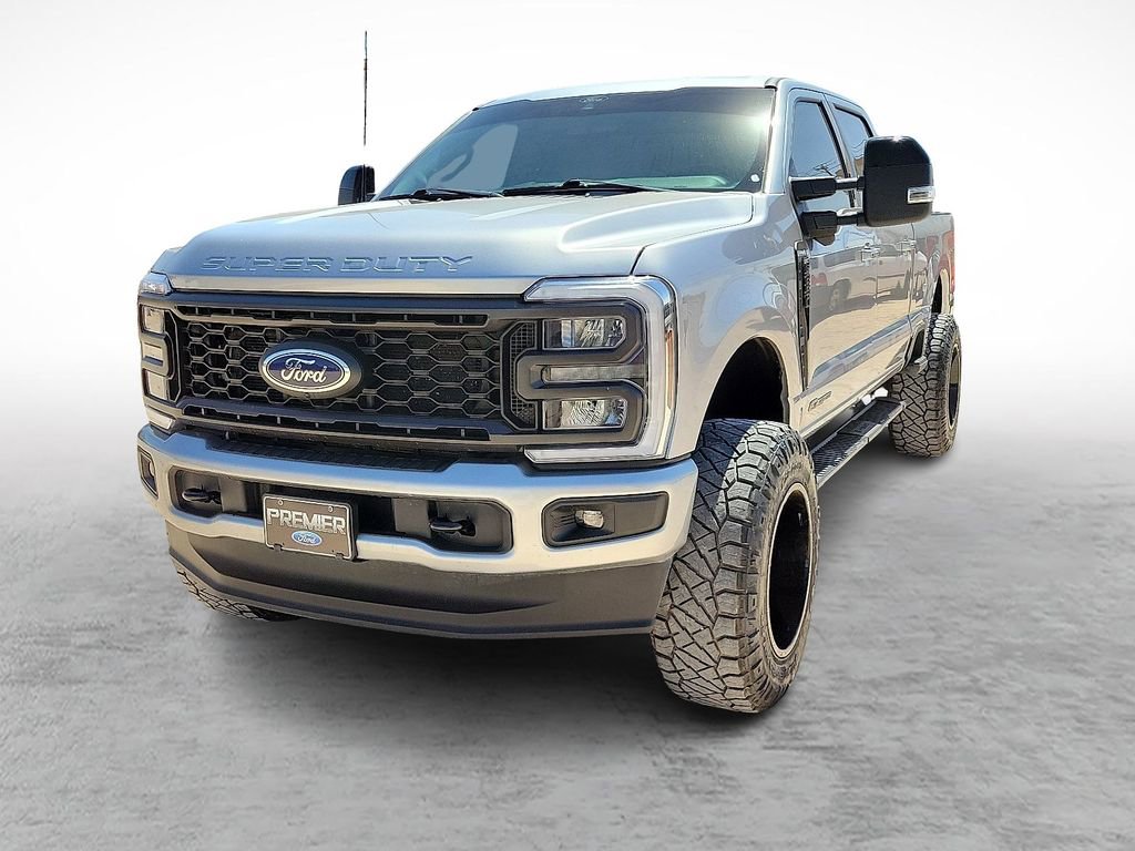 Used 2024 Ford F250 Lariat w/ Sport Appearance Package image 4