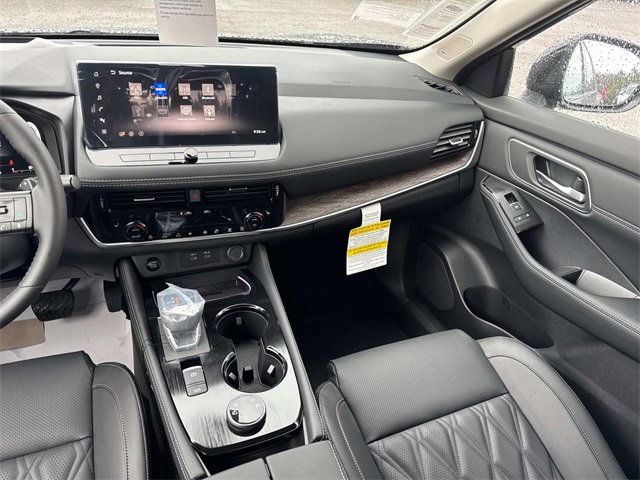 New 2026 Nissan Rogue Platinum w/ Platinum Premium Package image 19