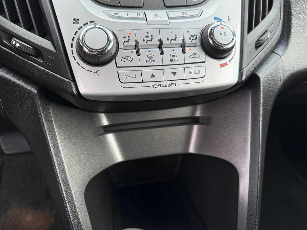 Used 2015 Chevrolet Equinox LT FWD image 20