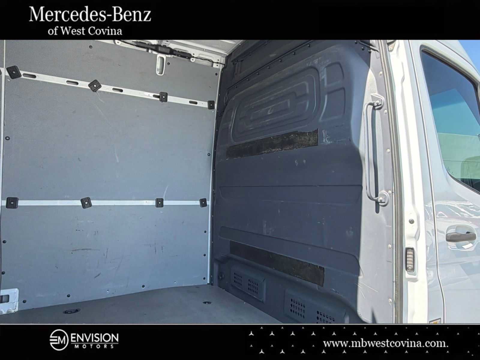 Used 2024 Mercedes-Benz Sprinter 3500 image 13