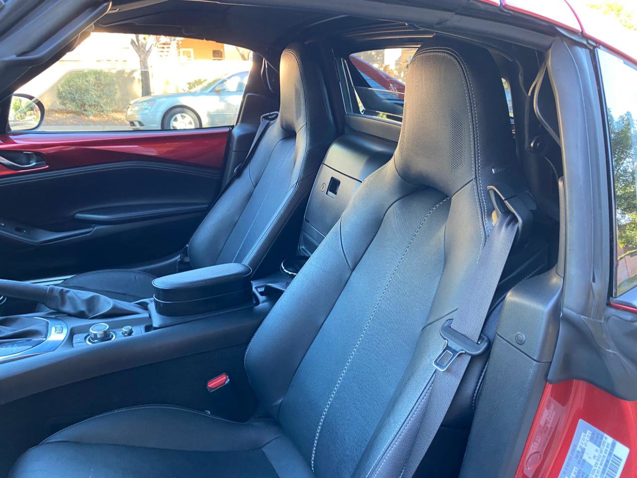 Used 2021 MAZDA MX-5 Miata RF Grand Touring RWD image 23