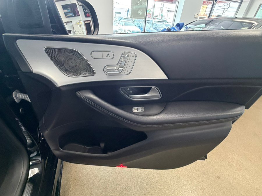 Used 2022 Mercedes-Benz GLE 350 4MATIC image 36