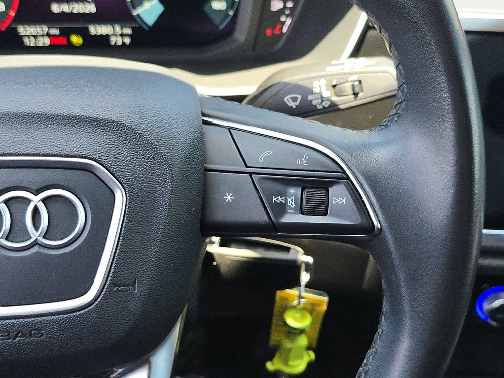 Used 2022 Audi Q3 2.0T Premium w/ Convenience Package AWD/4WD image 24