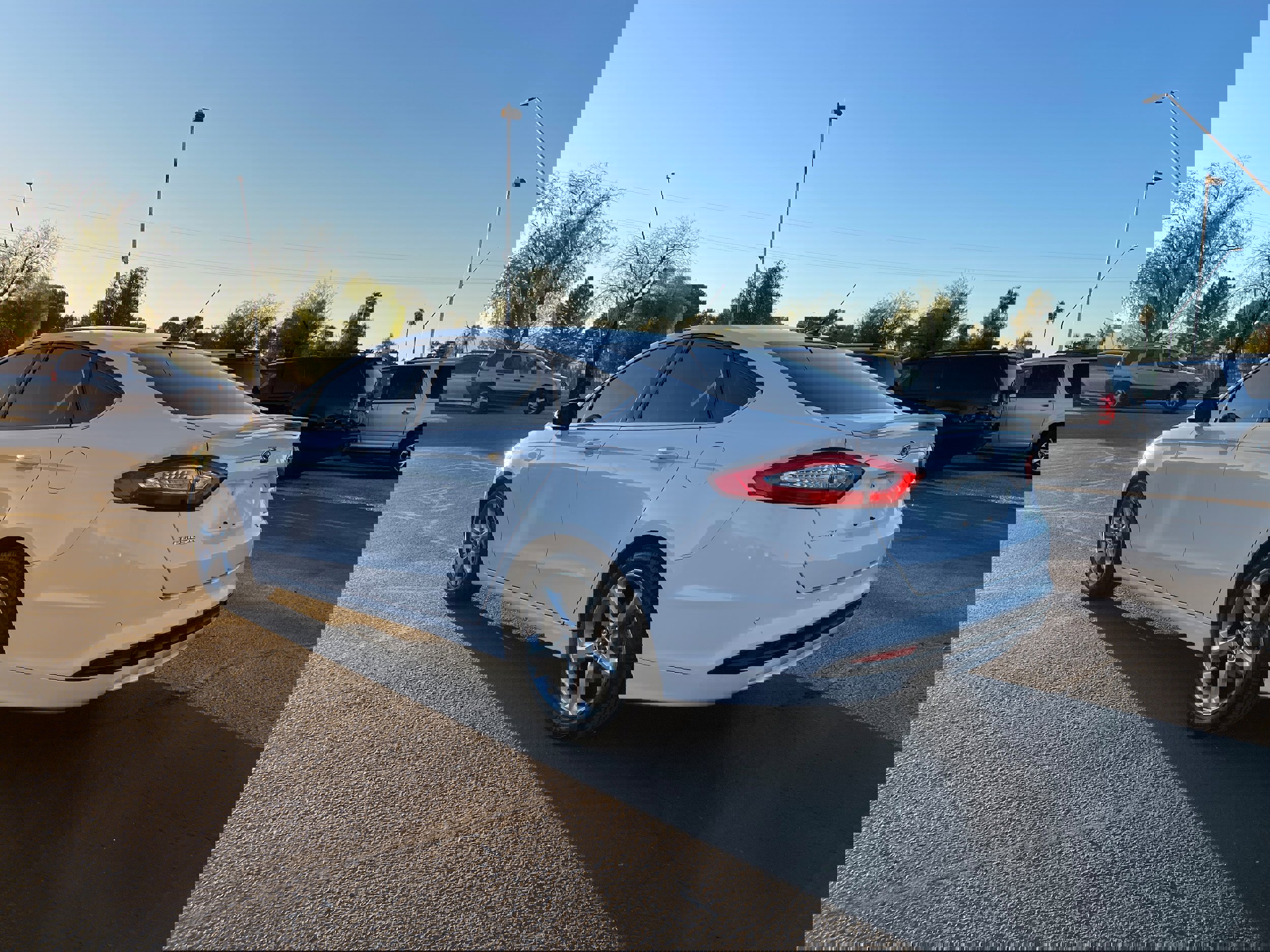 Used 2013 Ford Fusion SE image 3