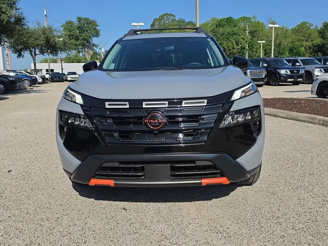 Certified 2025 Nissan Rogue SV AWD/4WD image 3