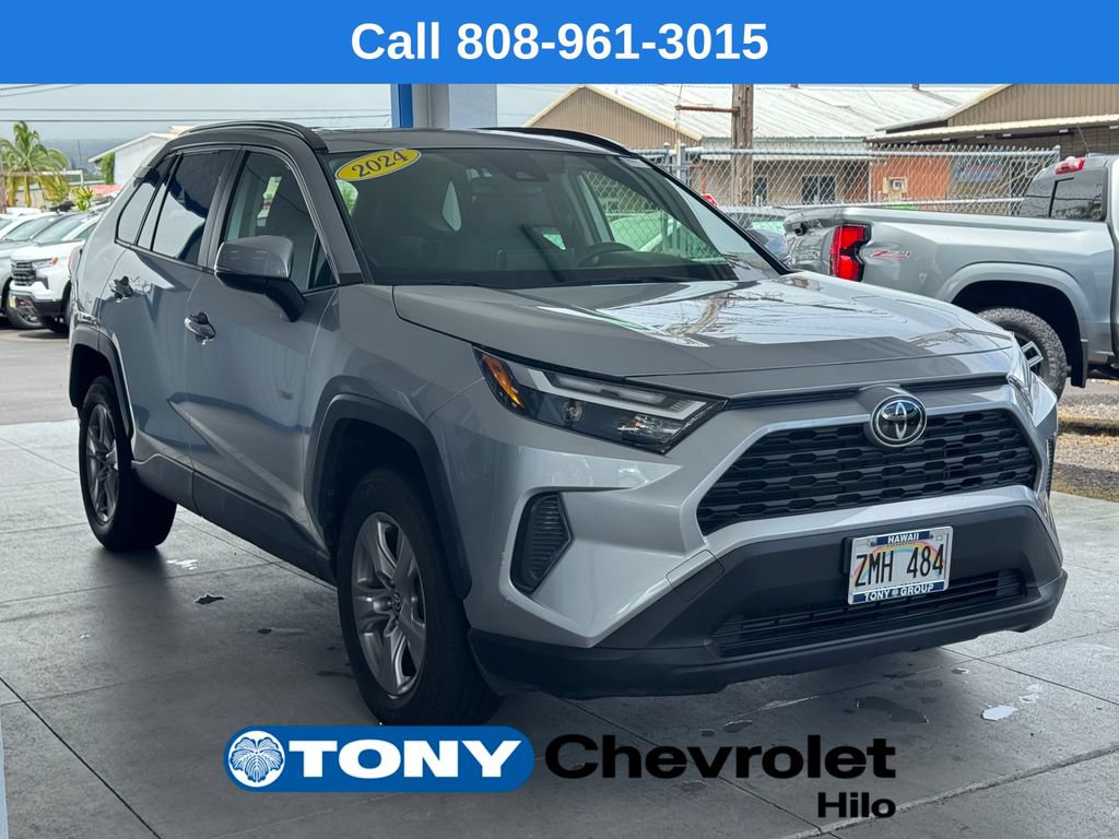 Used 2024 Toyota RAV4 XLE AWD/4WD image 25