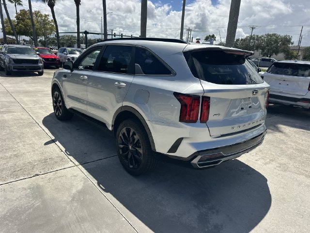 Certified 2021 Kia Sorento SX AWD/4WD image 8