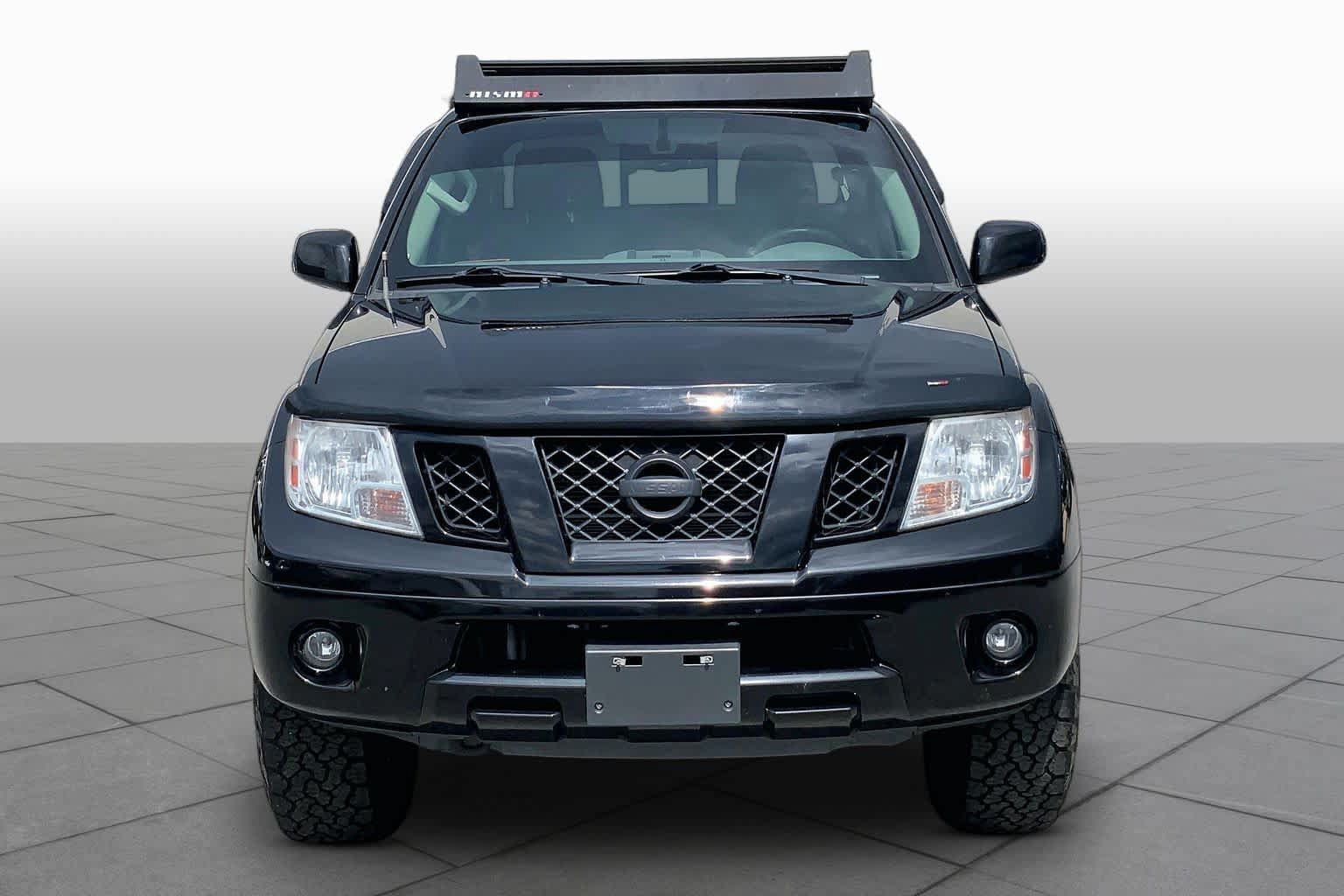 Used 2020 Nissan Frontier SV w/ Midnight Edition Floor Mats AWD/4WD image 4