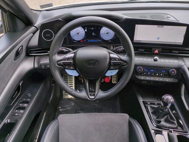 Used 2025 Hyundai Elantra N FWD image 15
