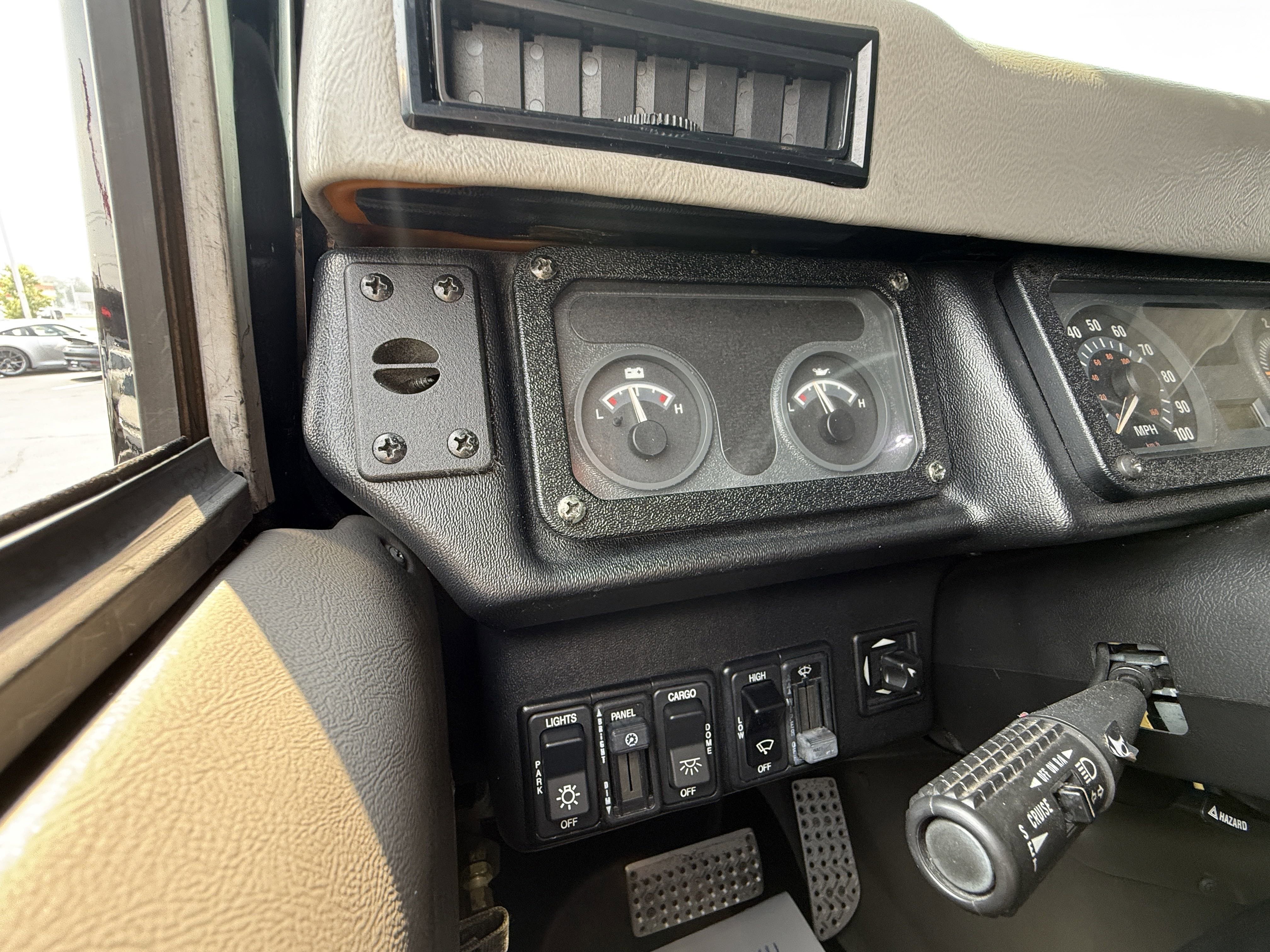 Used 2001 HUMMER H1 4-Door Wagon image 16