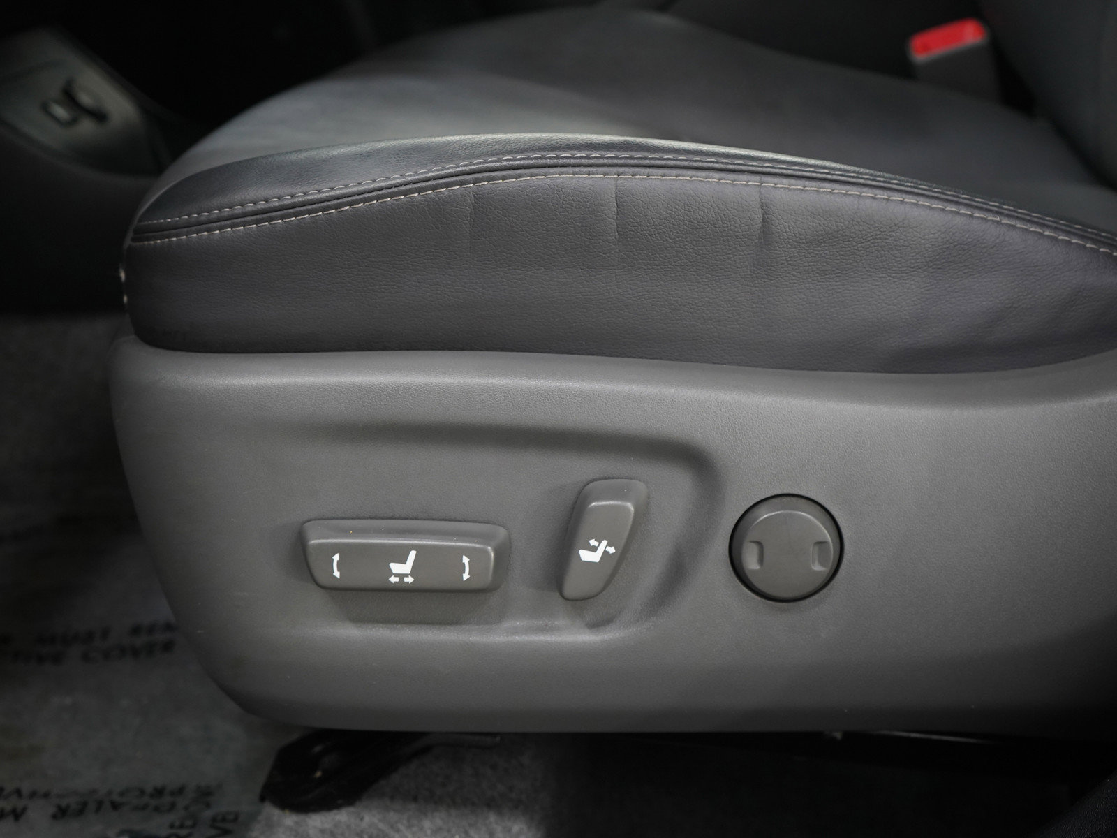 Used 2013 Toyota Prius Four FWD image 20