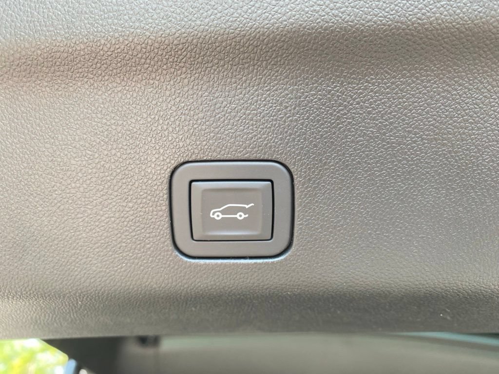 New 2026 Chevrolet Tahoe High Country AWD/4WD image 35
