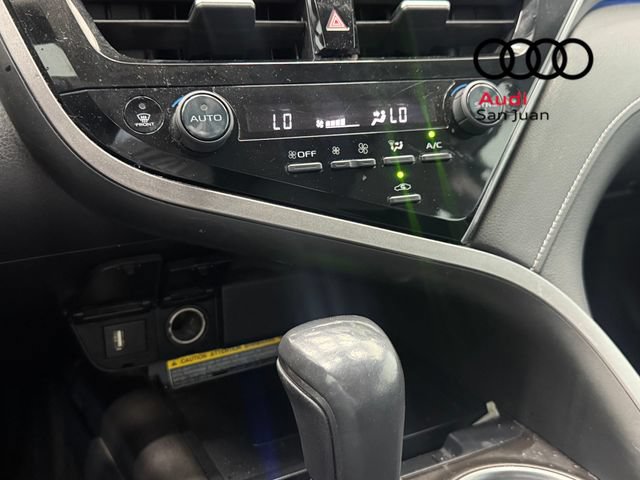 Used 2021 Toyota Camry XSE FWD image 16