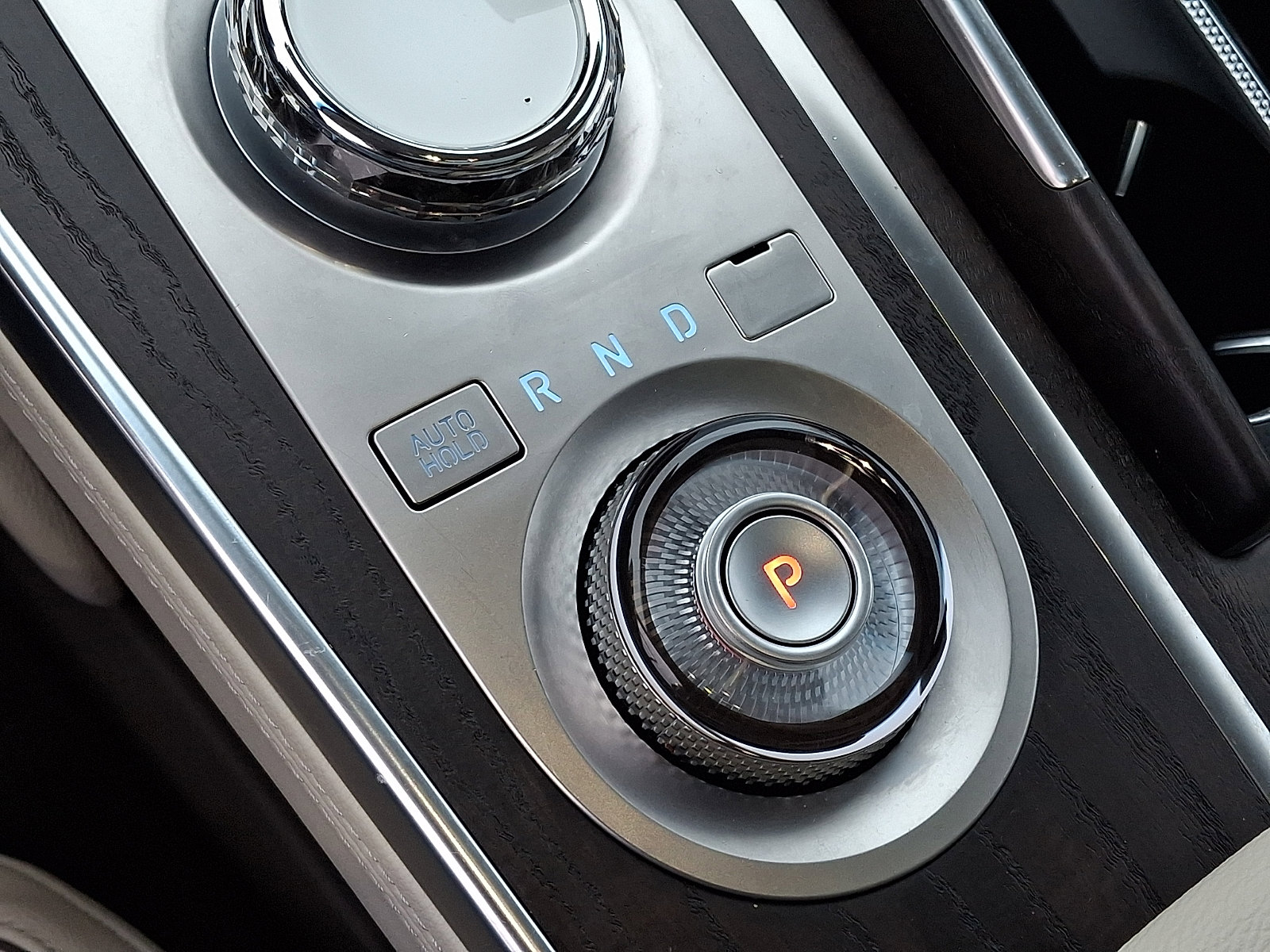 Certified 2024 Genesis GV80 3.5T w/ Advanced Package image 22