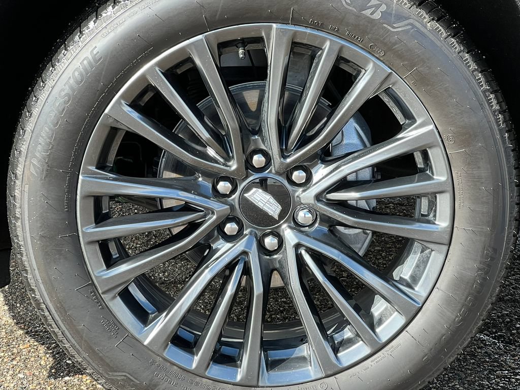 Certified 2025 Cadillac Escalade Sport Platinum w/ LPO, Floor Liner Package AWD/4WD image 11