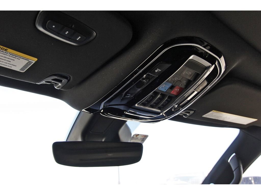 Used 2022 Jeep Grand Wagoneer Series I w/ Flexible Seating Group image 11