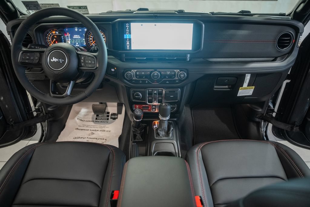New 2026 Jeep Wrangler Unlimited Rubicon w/ Technology Group AWD/4WD image 19