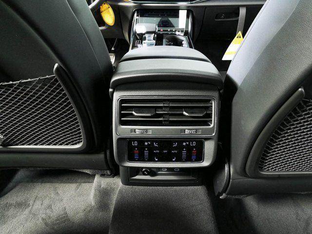 New 2026 Audi SQ8 Prestige AWD/4WD image 22