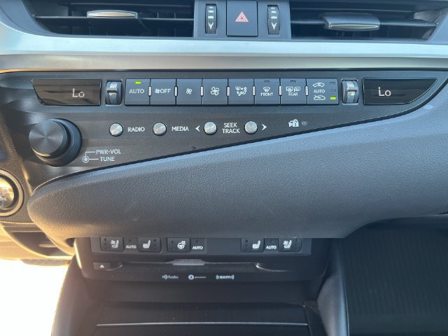 Used 2019 Lexus ES 350 w/ Premium Package FWD image 26