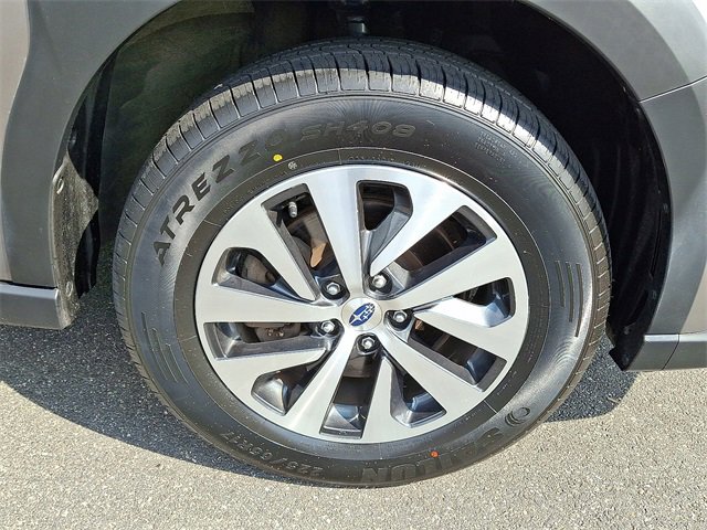 Used 2024 Subaru Outback Premium image 8