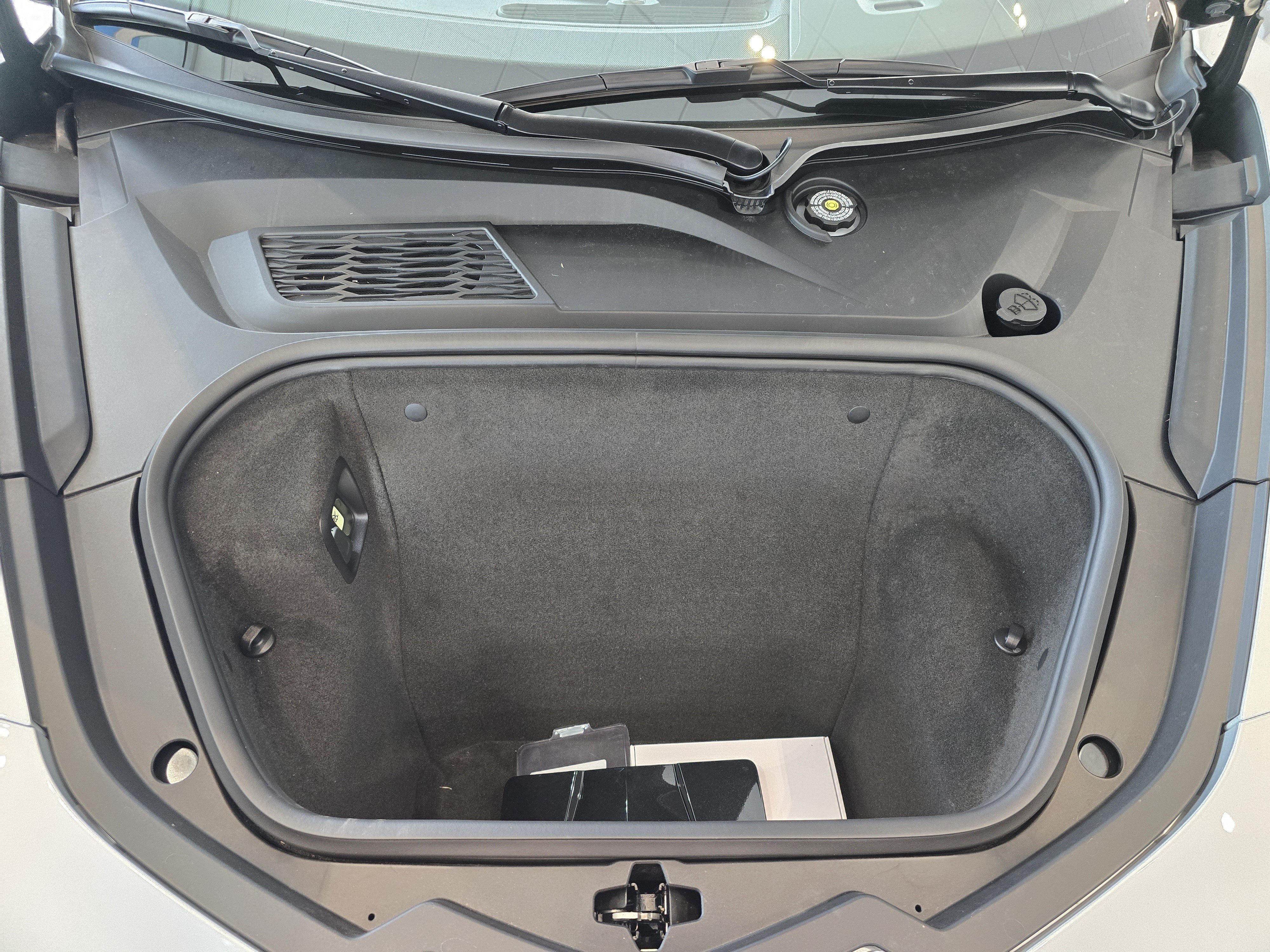 New 2026 Chevrolet Corvette Stingray Convertible w/ Battery Protection Package RWD image 25