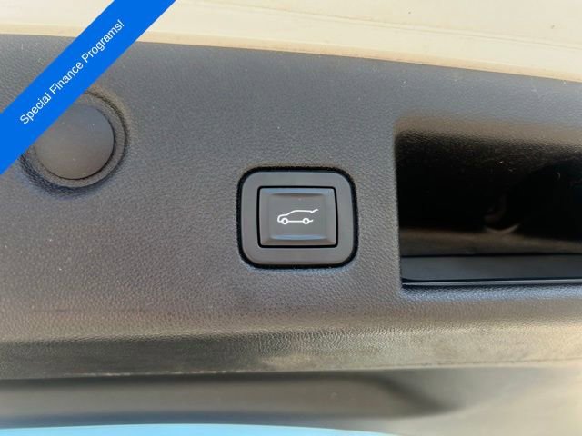 Used 2019 Chevrolet Equinox LT image 24