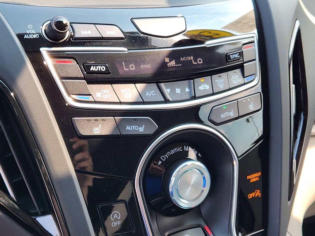 Certified 2025 Acura RDX w/ Technology Package image 19