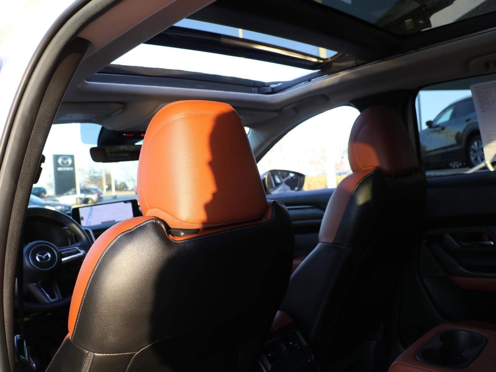 Certified 2024 MAZDA CX-50 2.5 Turbo w/ Premium Plus Pkg image 11